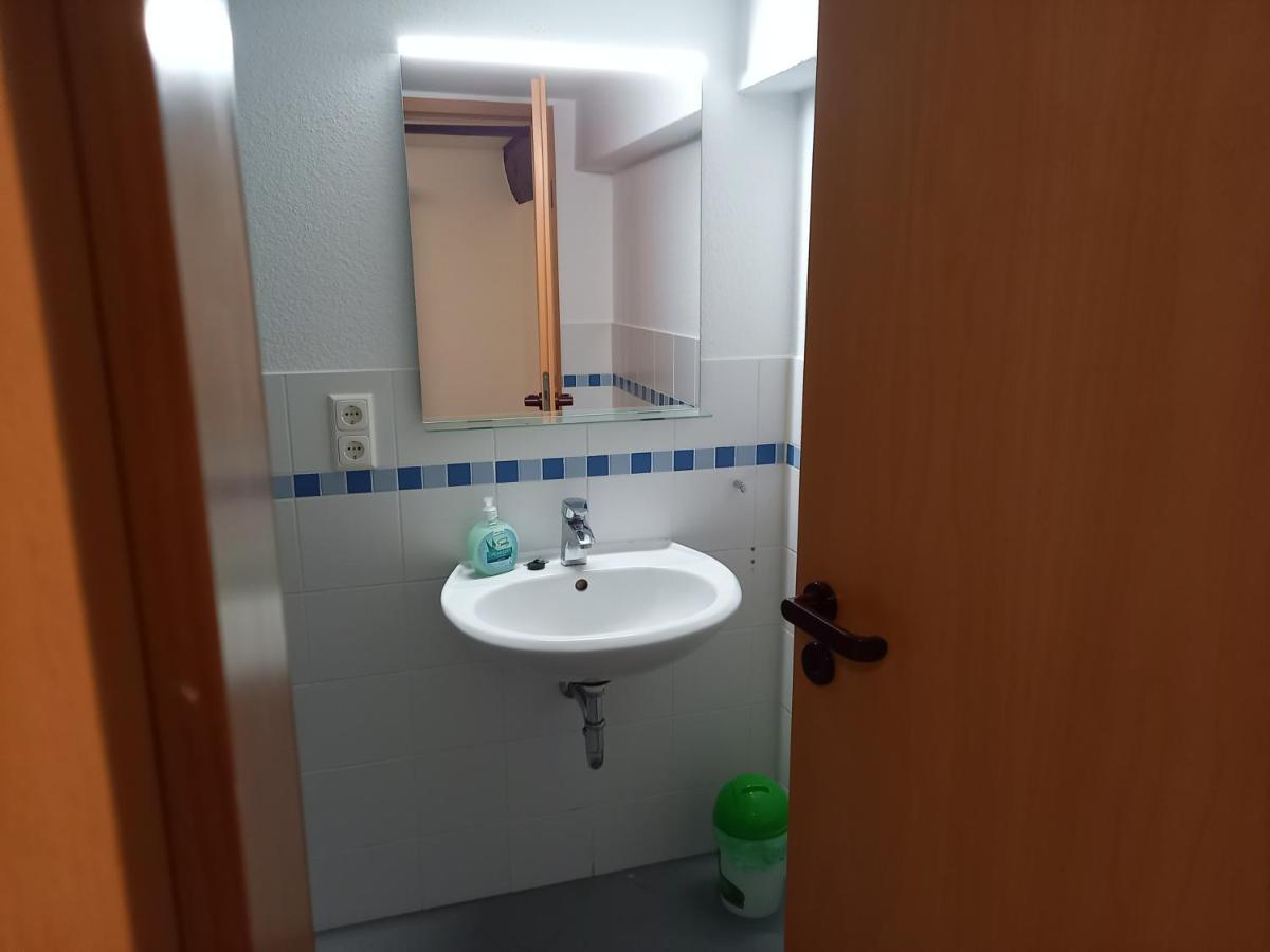 Wollroeder Krug Otel Guxhagen Dış mekan fotoğraf